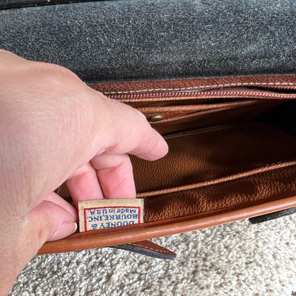 DOONEY & BOURKE Essex Purse - Picture 8 of 14